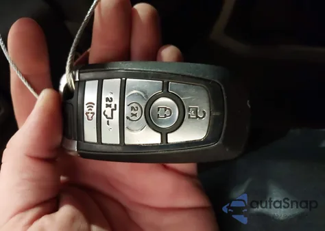 2018 Ford F-150 Lariat из США, поврежденный, VIN 1FTFW1EG4JKE23691